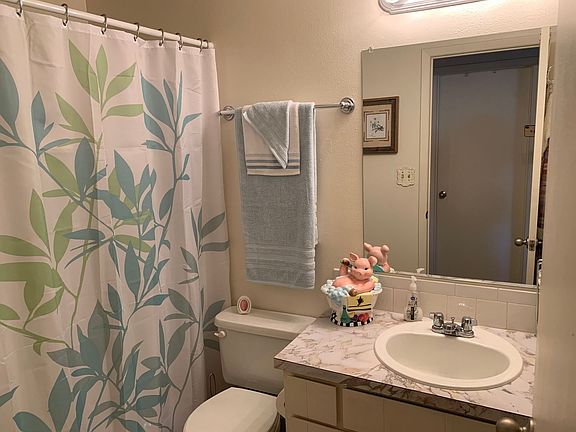 5th image of 3027 17th Ave Unit 1-8