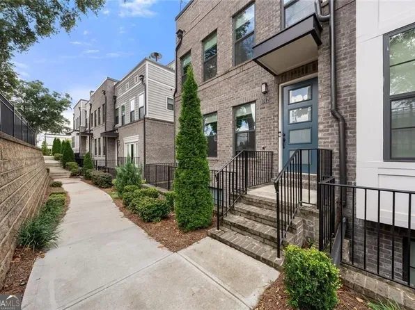 1012 Burnside Ln NW, Atlanta, GA 30318