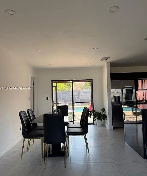 1267 Scottsdale Rd S — Photo 6