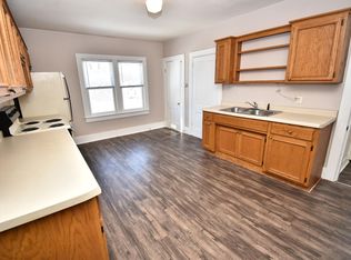 1424 Johnson St, La Crosse, WI 54601