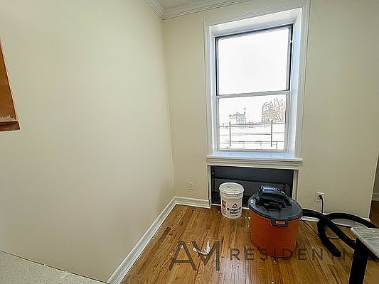4th image of 2249 Ocean Ave APT 6