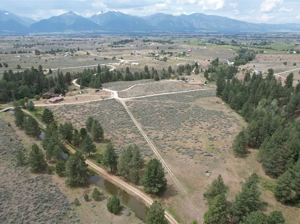 1254 & 1256 Sheep Creek Rd, Stevensville, MT 59870