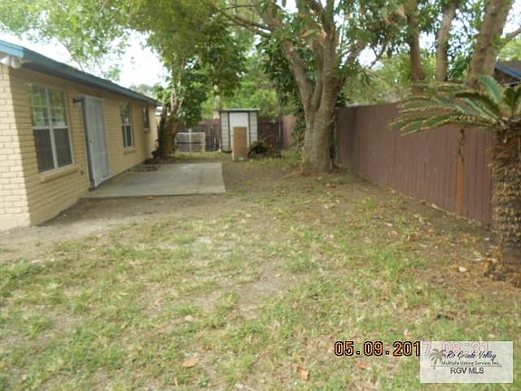 5th image of 235 Laura Ln