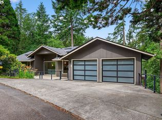 5007 SW Humphrey Park Rd, Portland, OR 97221