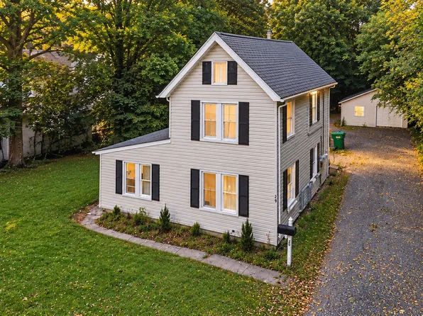 (undisclosed Address), Pt Jefferson, NY 11777