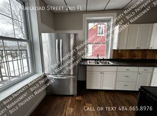 816 S Railroad St Floor 2, Myerstown, PA 17067