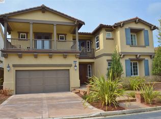 11 Arundel Dr, Hayward, CA 94542