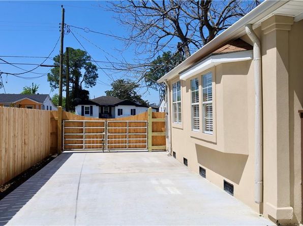 2205 Claire Ave, Gretna, LA 70053