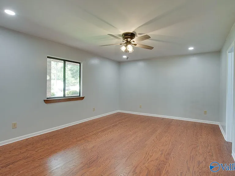 2010 Rangewood Cir SE — Photo 20