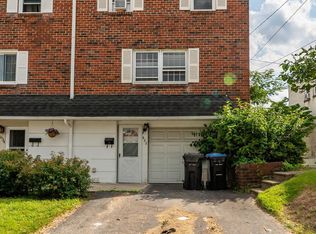 632 Caroline Dr, Norristown, PA