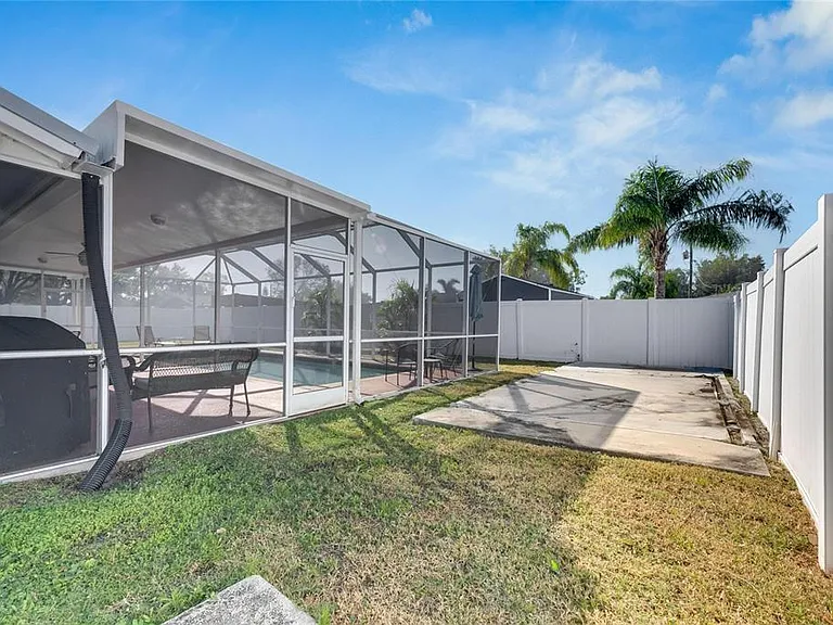 412 Flamingo Dr — Photo 49