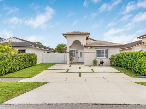 7117 W 30th Ln, Hialeah, FL 33018