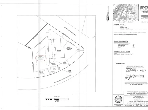 2 Highcrest Rd, Fall River, MA 02720