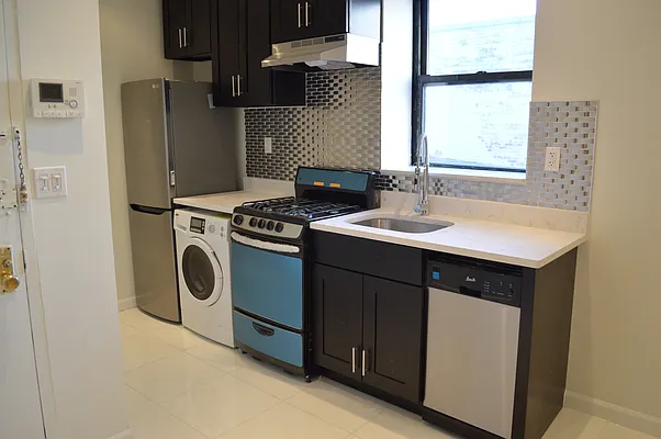 Rented by CoSo Apartments | media 41