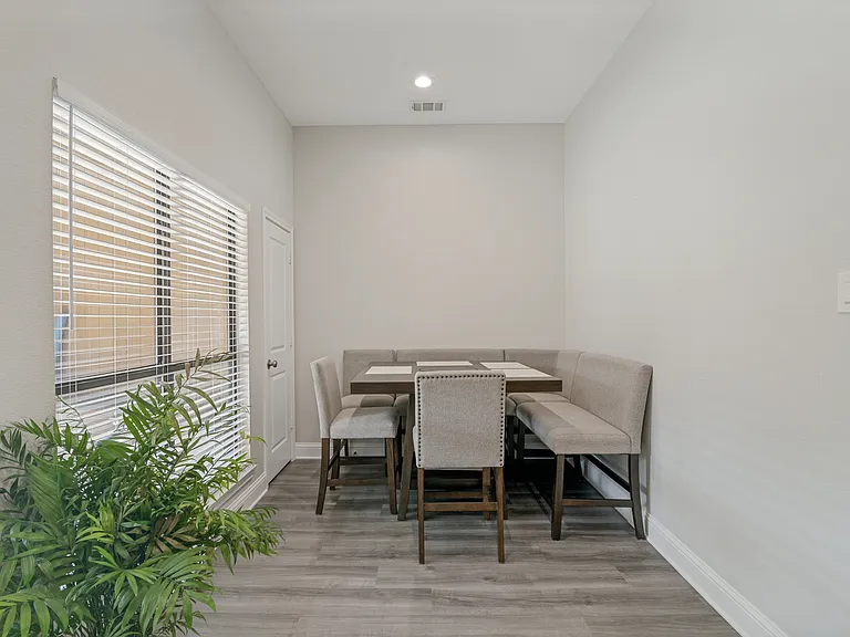 Breakfast nook