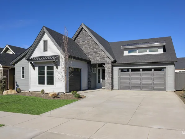 1026 E Crescendo St, Meridian, ID 83642