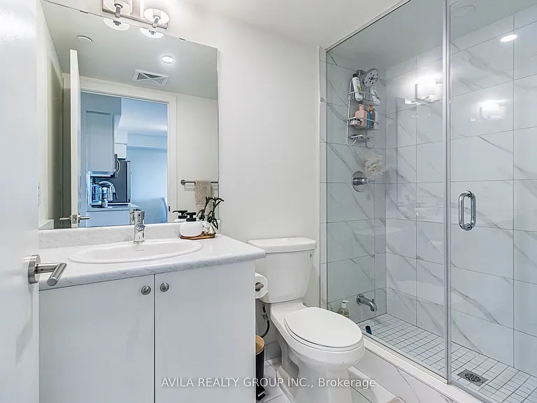 10 Wilby Cres #1004 — Photo 20