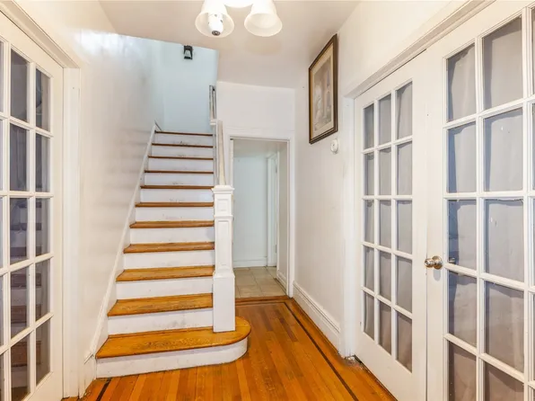 84-72 151st Street image 4 of 24