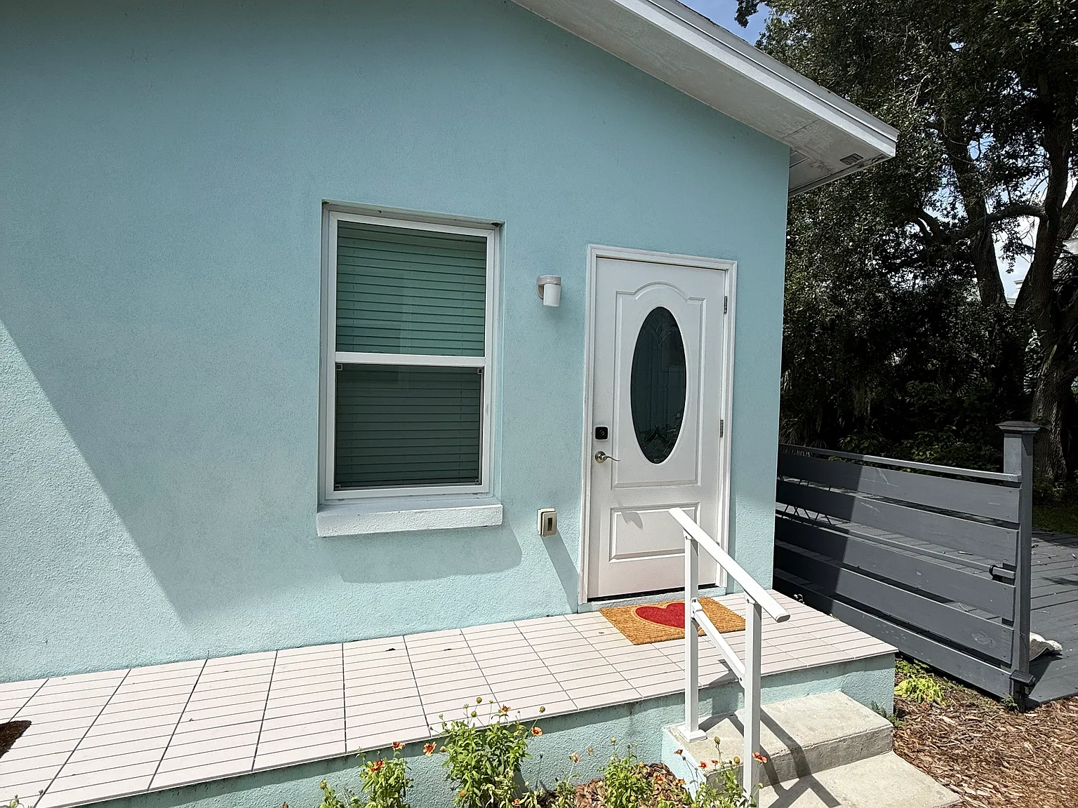 1 bed, 400 sqft, $1,500 — Photo 2