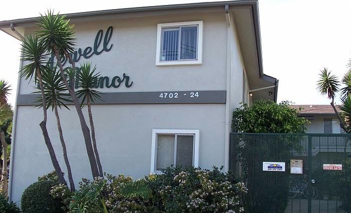 1st image of 4722 Jewell St