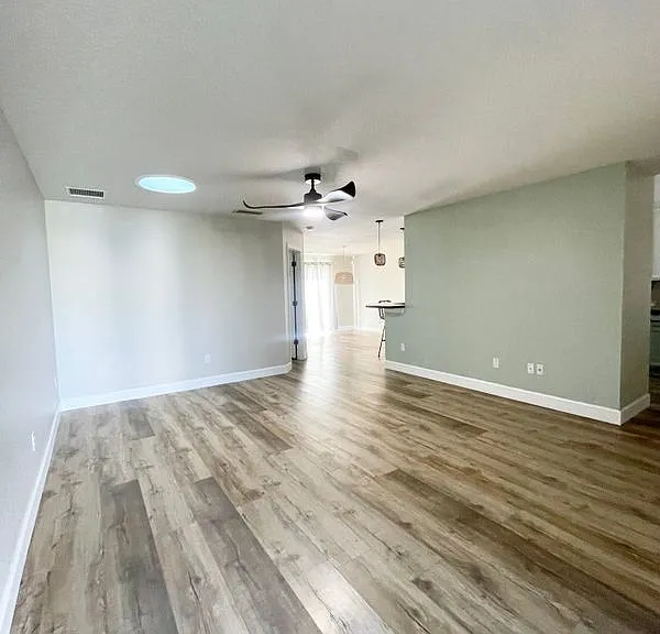 5313 Cordgrass Bend Ln — Photo 11
