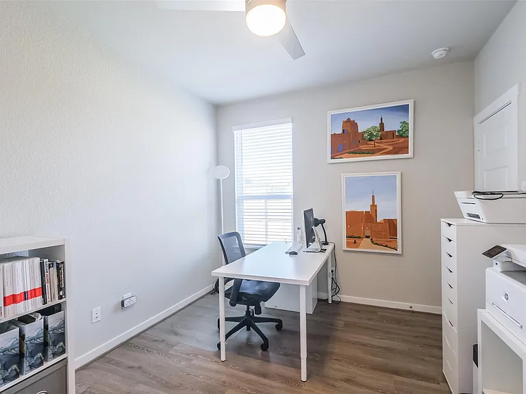 28635 Hazel Trl — Photo 15