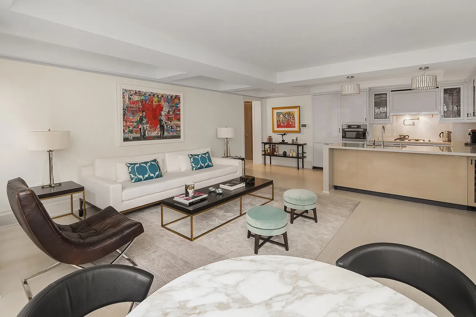 21 East 61st Street — Photo 3