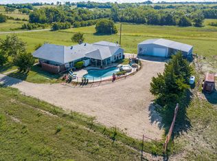 1094 Marlow Rd, Bells, TX 75414