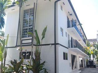 514 Santander Ave APT 4, Coral Gables, FL 33134