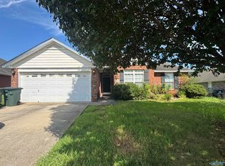 15835 Mary Shell Dr, Harvest, AL 35749