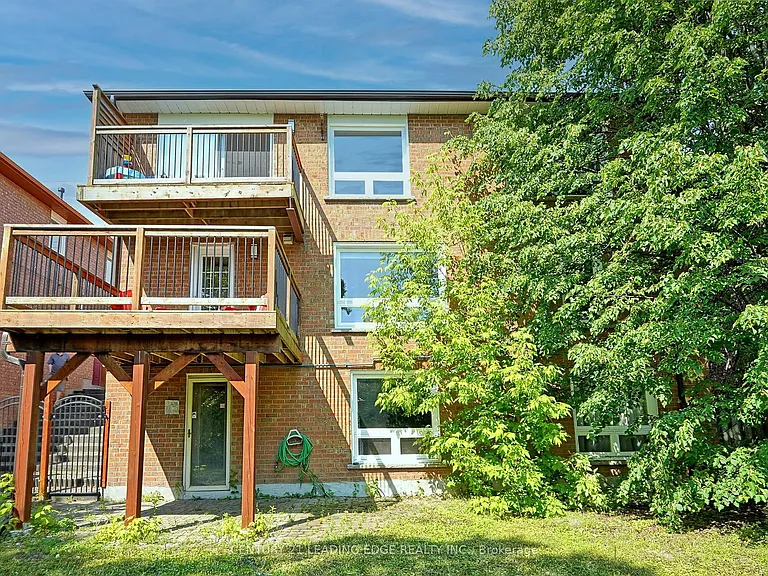 61 Garden St #LOWER — Photo 2