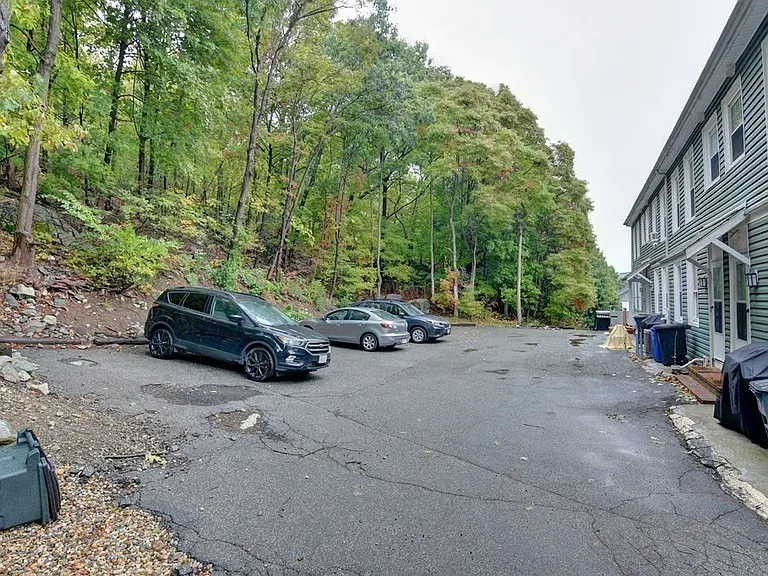 31 Brazil St #31 — Photo 12
