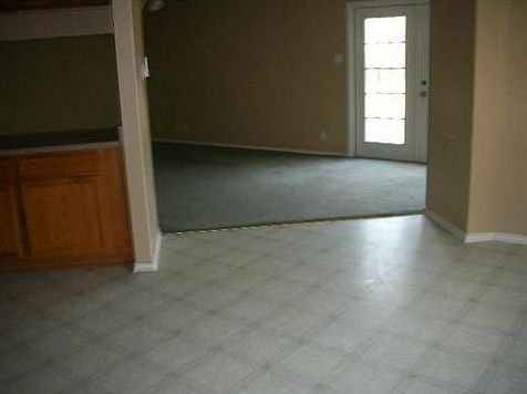 5th image of 421 Fairfield Dr