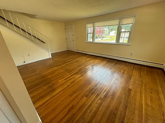 4 Bartlett Dr #A — Photo 6