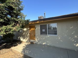 2716, Woodlake, CA 93286