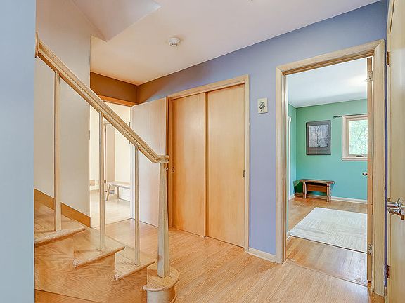 3rd image of 1210 East Broadway