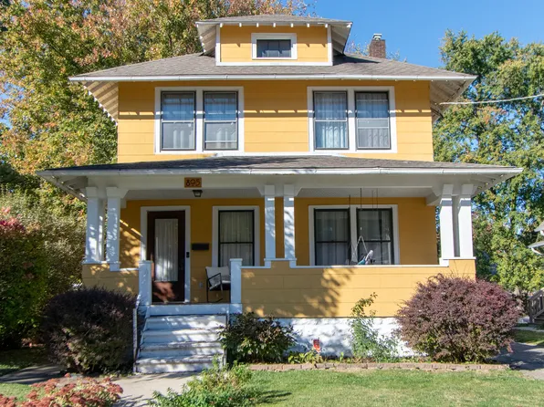 805 N 11th St, Dekalb, IL 60115