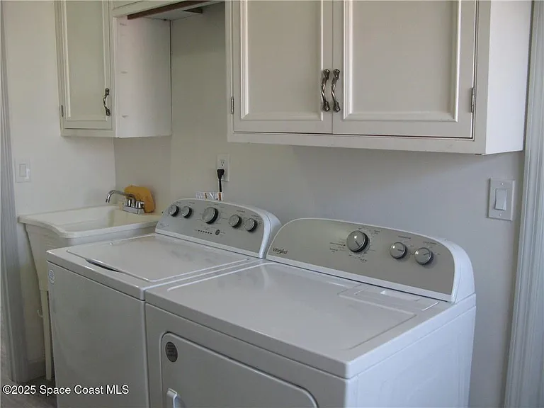 3700 Bay St — Photo 30