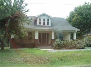 1110 W Webb Ave, Burlington, NC 27215