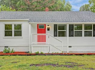 108 Fox Hill Rd, Hampton, VA 23669