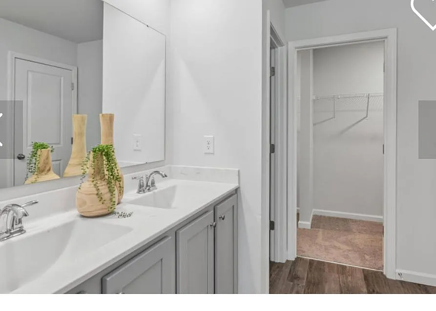 Building Photo - 4708 Mangrove Pl