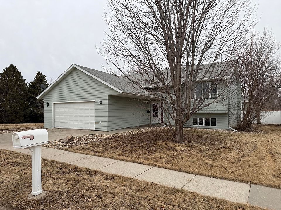 1st image of 1080 Ashwood Ln