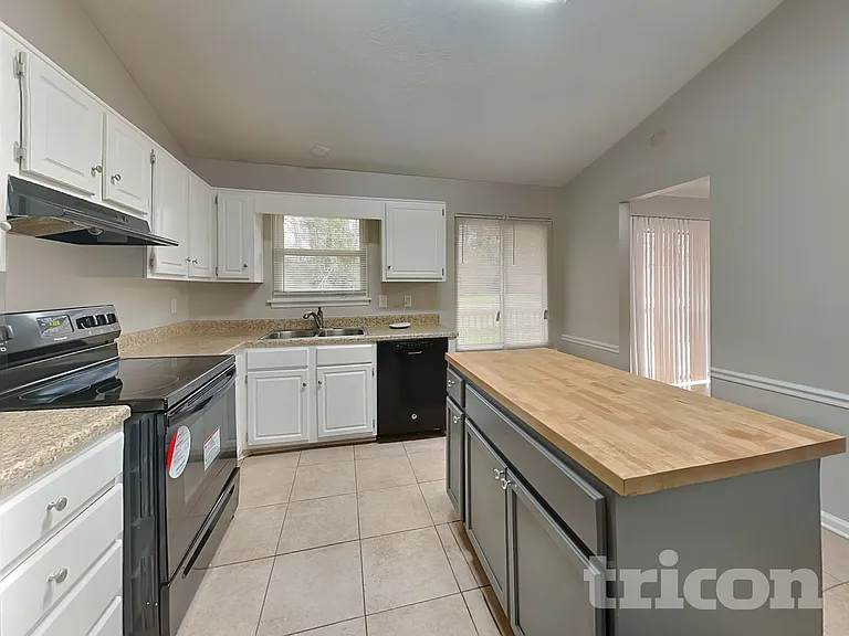 103 Valley Rd — Photo 6