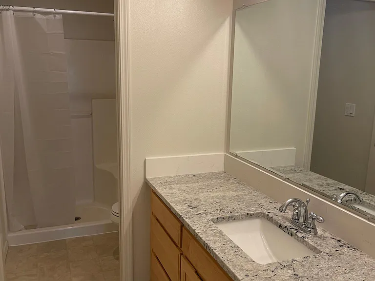 5255 Mac St SE — Photo 6