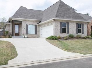 23 Enclave Cir, Ridgeland, MS 39157