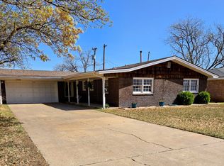 5420 7th St, Lubbock, TX 79416