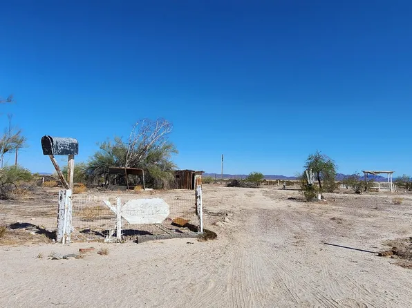 28248 E Cecil Cir, Wellton, AZ 85356