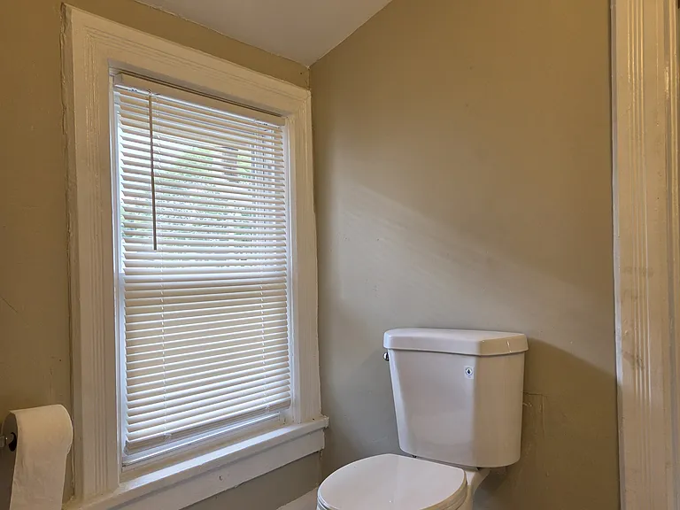 814 E Lincoln Ave #A — Photo 29