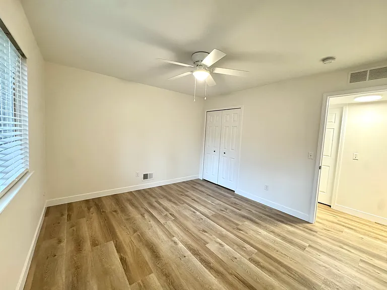 2901 Winton Rd — Photo 11