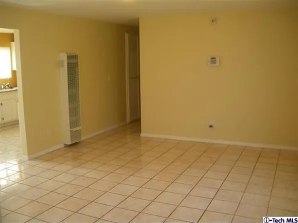 201 W 67th St, Los Angeles, CA 90003